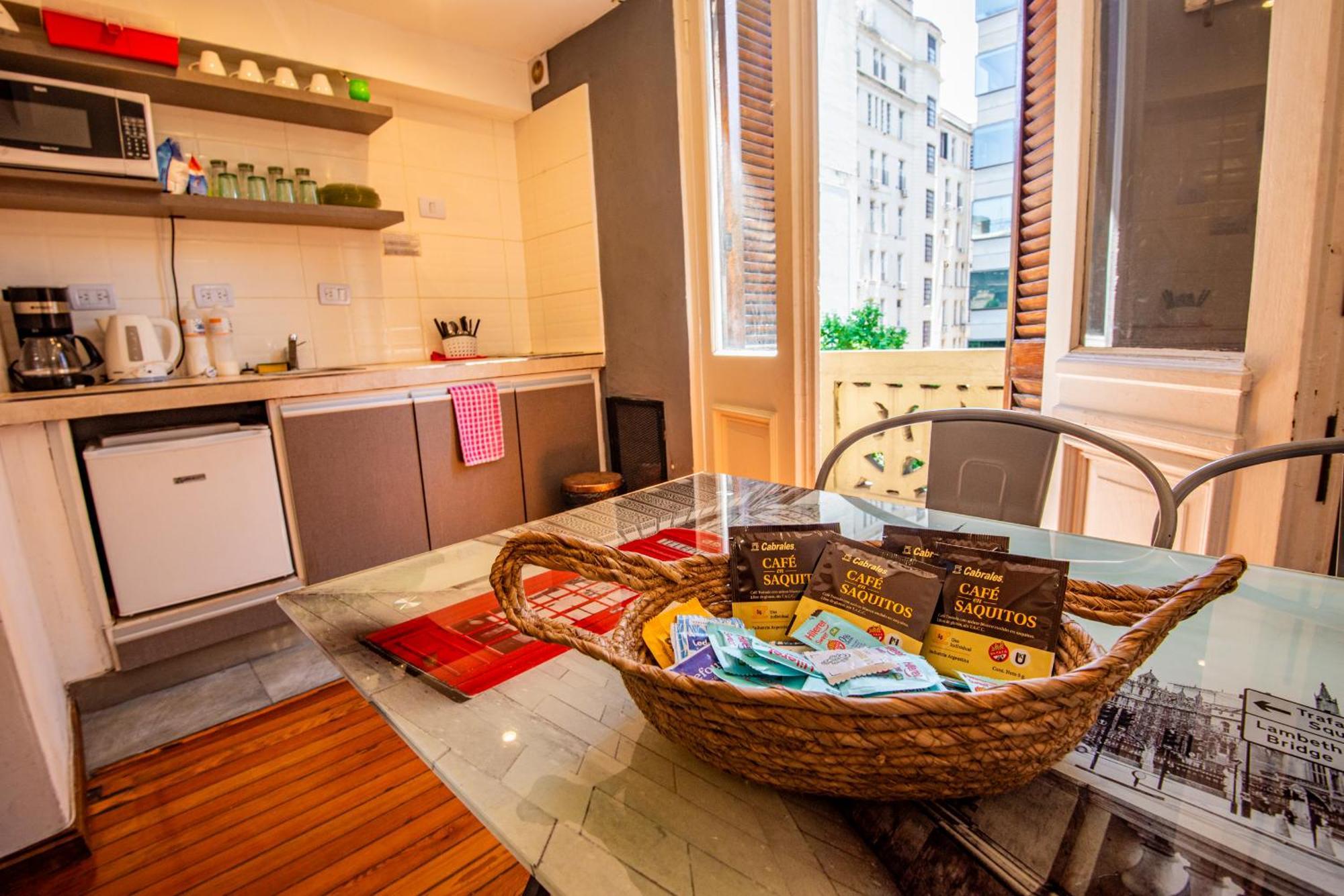 Duplex En Centro Historico Y Turistico Sobre Av. De Mayo Буенос-Айрес Екстер'єр фото