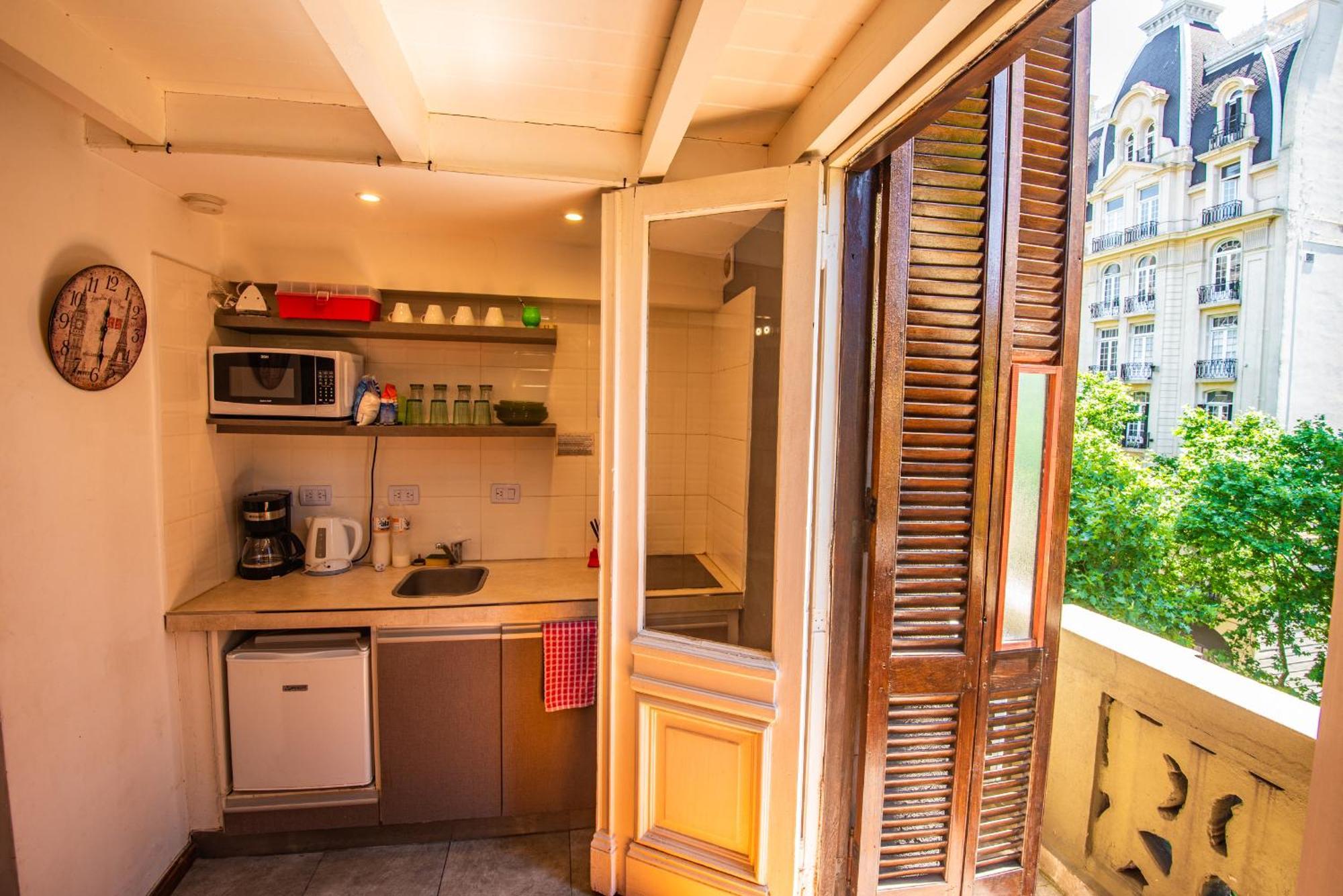 Duplex En Centro Historico Y Turistico Sobre Av. De Mayo Буенос-Айрес Екстер'єр фото