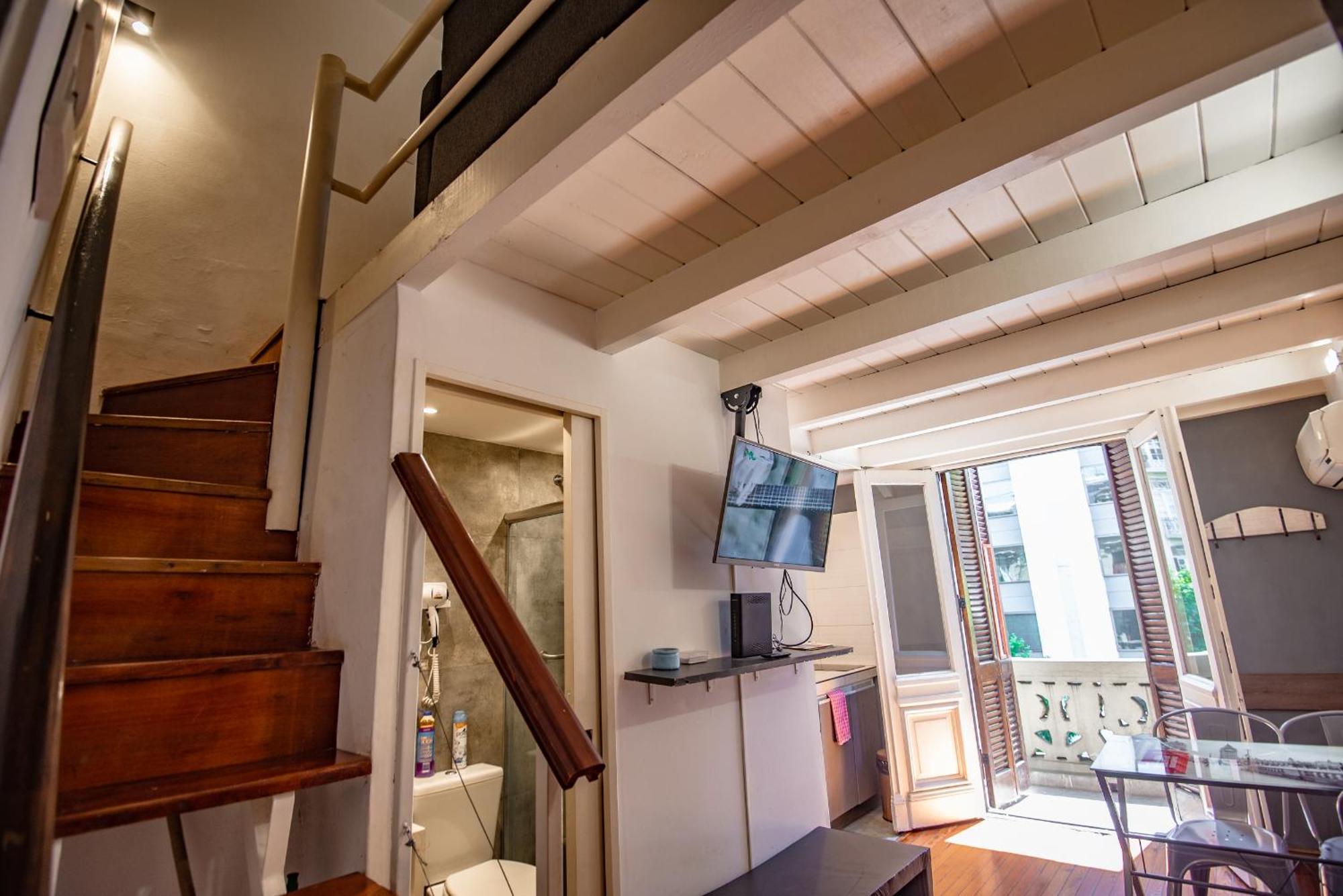 Duplex En Centro Historico Y Turistico Sobre Av. De Mayo Буенос-Айрес Екстер'єр фото